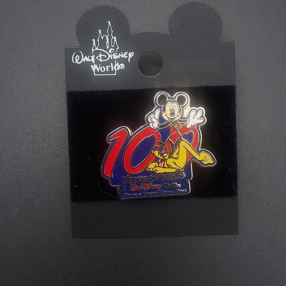 Disney‎ World 2002 Pin 100 Years of Magic Anniversary Disney Pin Mickey Pluto